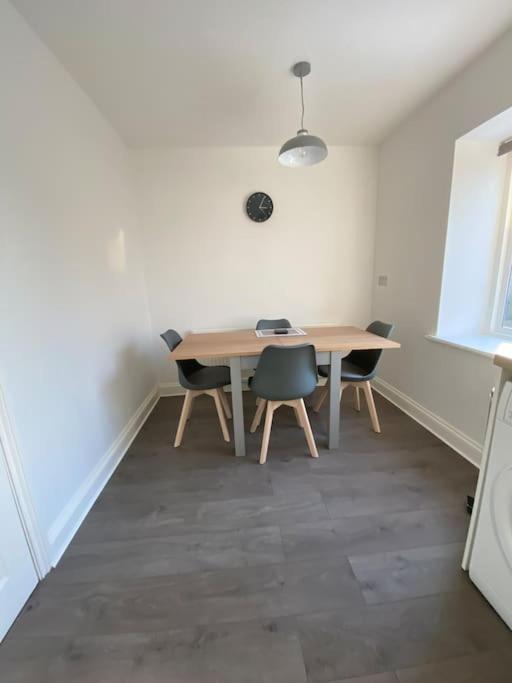 Stunning Apartment In The Heart Of Broadway Broadway  Dış mekan fotoğraf