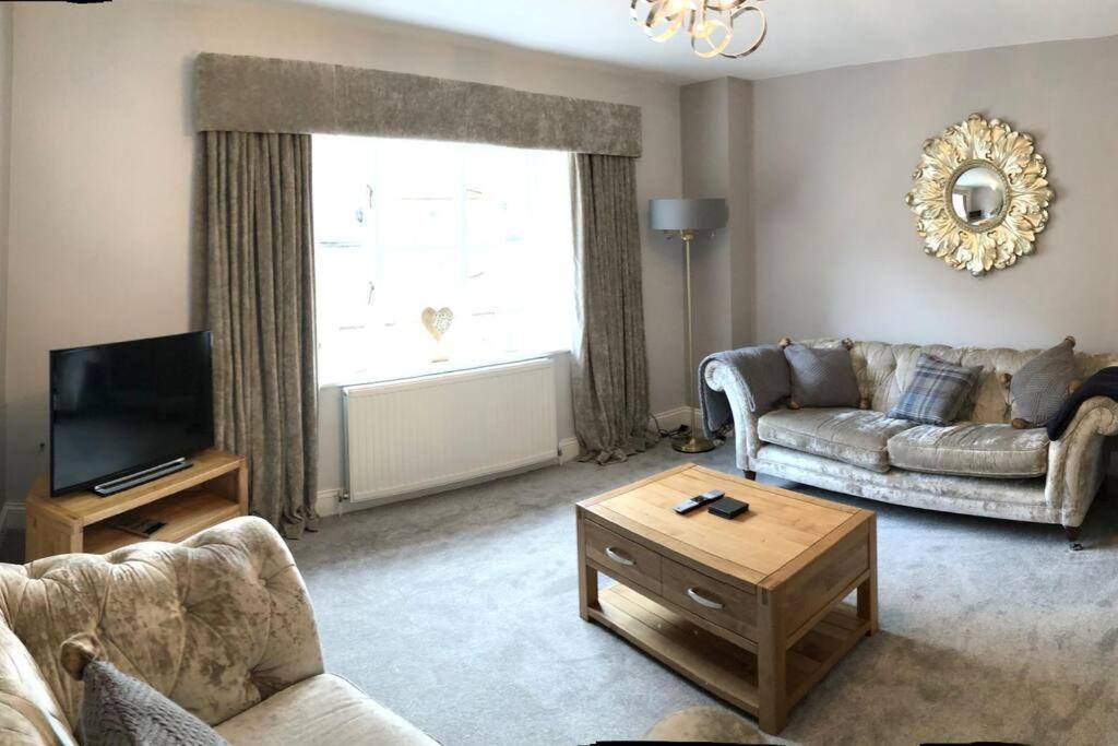 Stunning Apartment In The Heart Of Broadway Broadway  Dış mekan fotoğraf