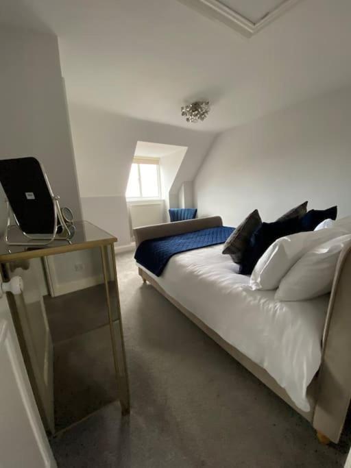 Stunning Apartment In The Heart Of Broadway Broadway  Dış mekan fotoğraf